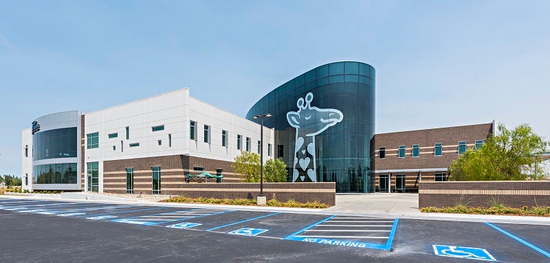Exterior photo of Valley Children's Eagle Oaks Specialty Care Center in Bakersfield